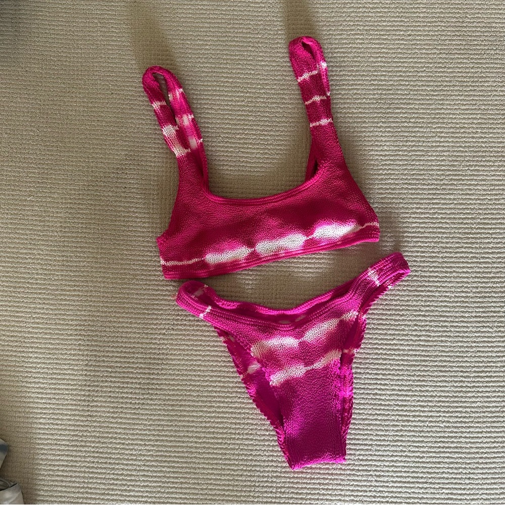 Bond-Eye Tie-Dye Bikini Set